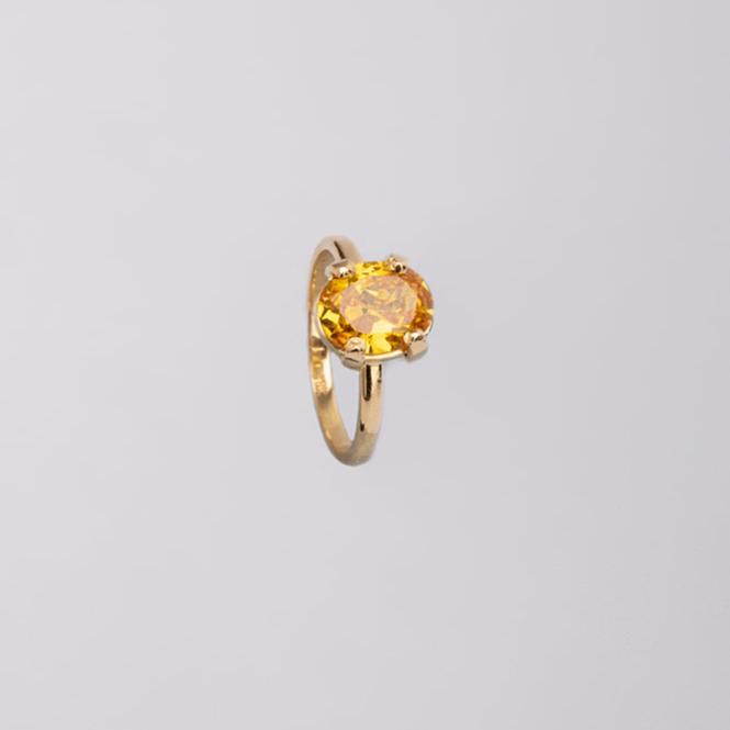 Clara Topaz Ring